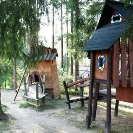 公寓 Czarny Staw Apartamentyzakopianskie Basen Sauna Jacuzzi 扎科帕内